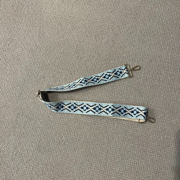 BOGO Geometric Blue and Beige Bag Strap with Gold Hardware - Picture 4 of 7
